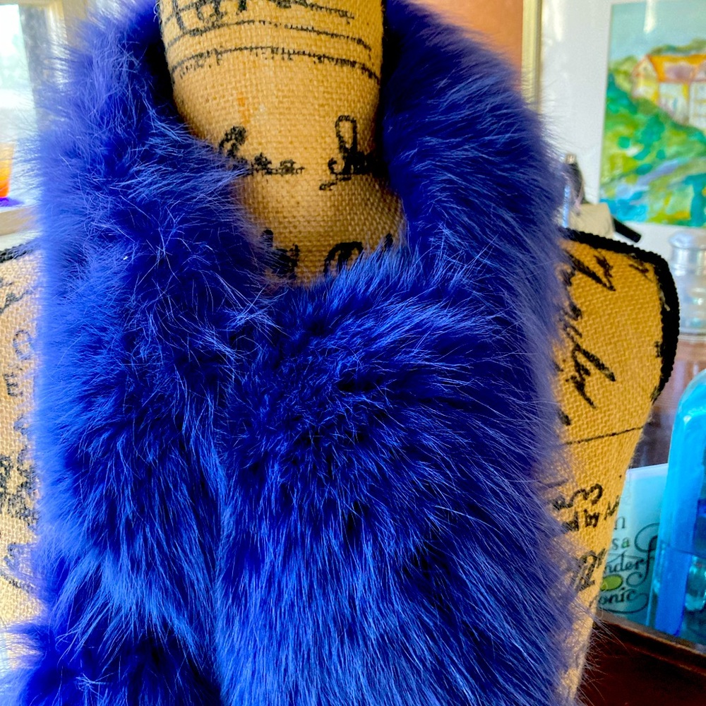 Luxe Cobalt Blue Fox Real vintage lined scarf